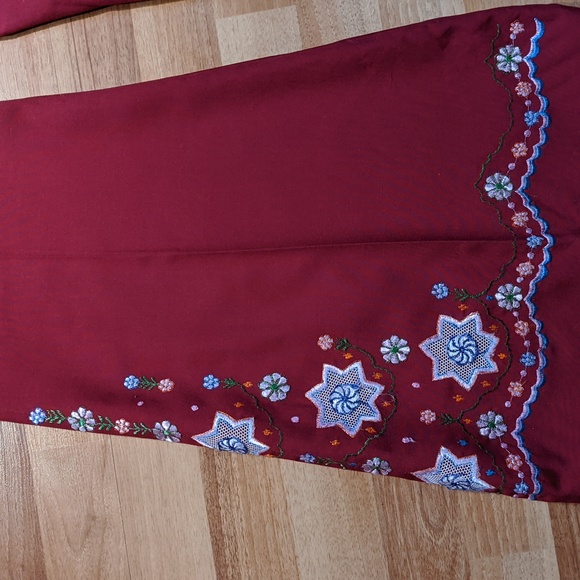 Vintage 1970's handmade burgundy flared embroidered bellbottoms - Picture 3 of 6